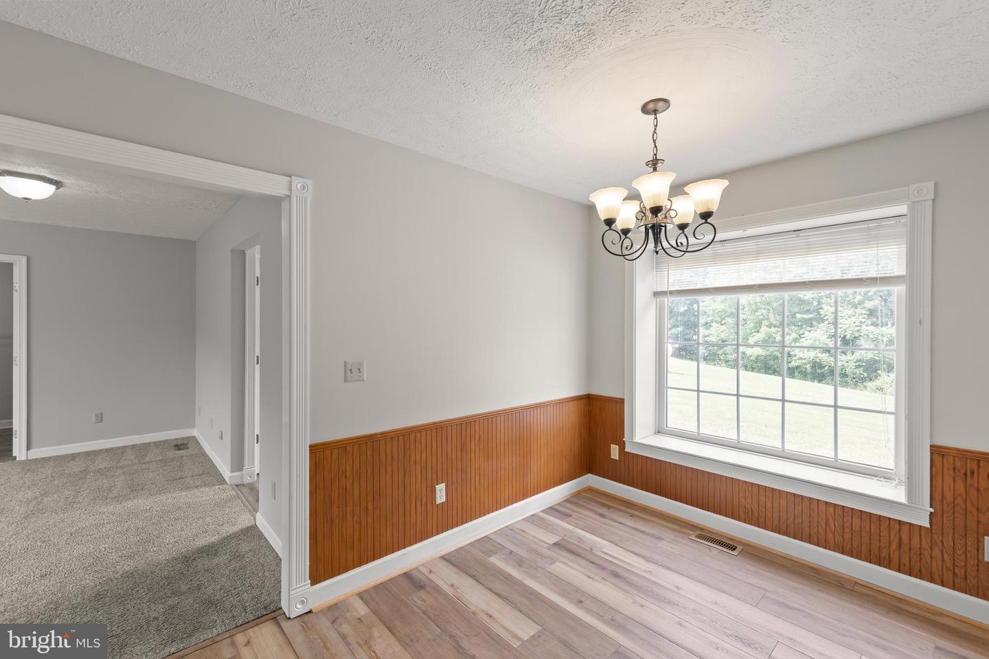7519 N FREDERICK PIKE, CROSS JUNCTION, Virginia 22625, 3 Bedrooms Bedrooms, ,3 BathroomsBathrooms,Residential,For sale,7519 N FREDERICK PIKE,VAFV2034794 MLS # VAFV2034794