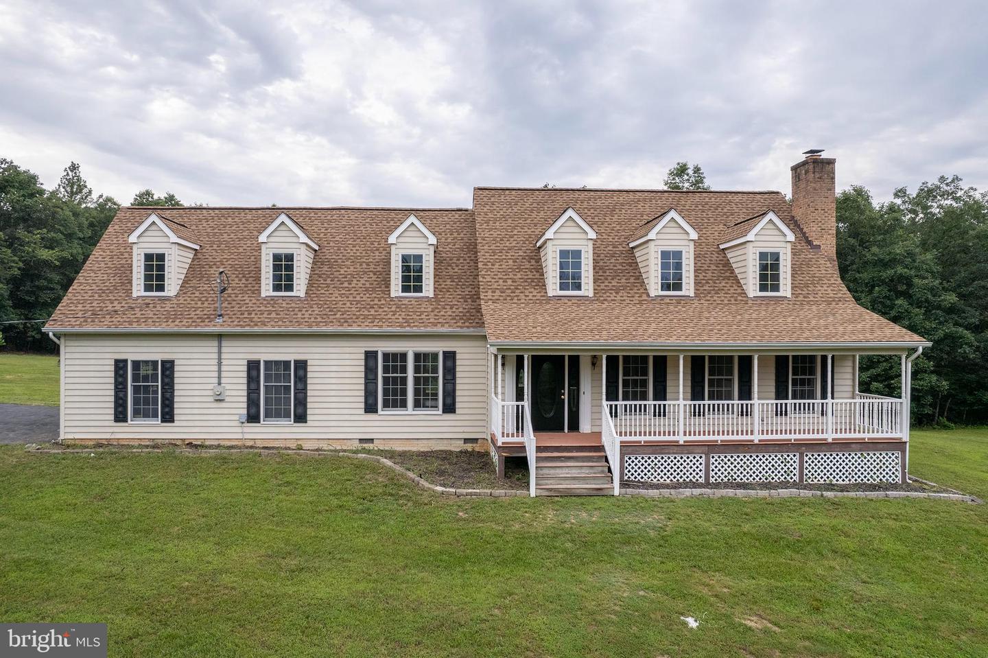 7519 N FREDERICK PIKE, CROSS JUNCTION, Virginia 22625, 3 Bedrooms Bedrooms, ,3 BathroomsBathrooms,Residential,For sale,7519 N FREDERICK PIKE,VAFV2034794 MLS # VAFV2034794