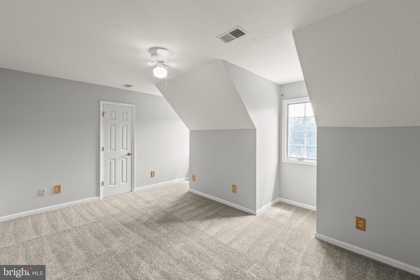 7519 N FREDERICK PIKE, CROSS JUNCTION, Virginia 22625, 3 Bedrooms Bedrooms, ,3 BathroomsBathrooms,Residential,For sale,7519 N FREDERICK PIKE,VAFV2034794 MLS # VAFV2034794