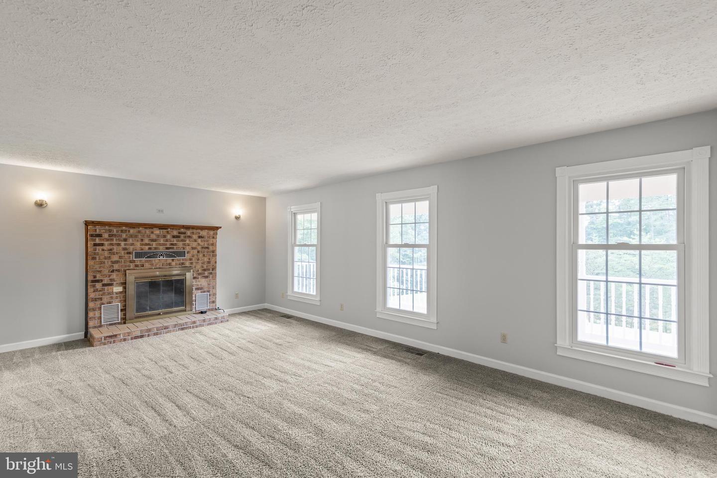 7519 N FREDERICK PIKE, CROSS JUNCTION, Virginia 22625, 3 Bedrooms Bedrooms, ,3 BathroomsBathrooms,Residential,For sale,7519 N FREDERICK PIKE,VAFV2034794 MLS # VAFV2034794