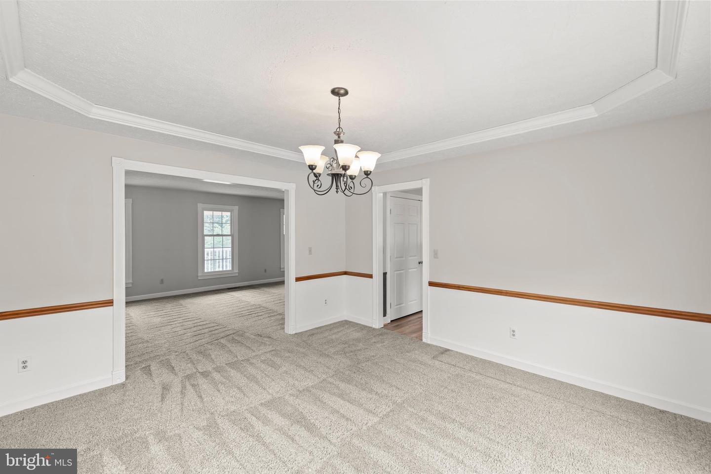 7519 N FREDERICK PIKE, CROSS JUNCTION, Virginia 22625, 3 Bedrooms Bedrooms, ,3 BathroomsBathrooms,Residential,For sale,7519 N FREDERICK PIKE,VAFV2034794 MLS # VAFV2034794