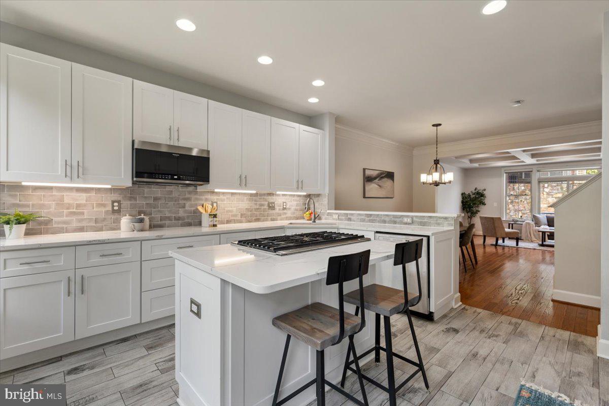 2519 S KENMORE CT, ARLINGTON, Virginia 22206, 4 Bedrooms Bedrooms, ,3 BathroomsBathrooms,Residential,For sale,2519 S KENMORE CT,VAAR2059030 MLS # VAAR2059030