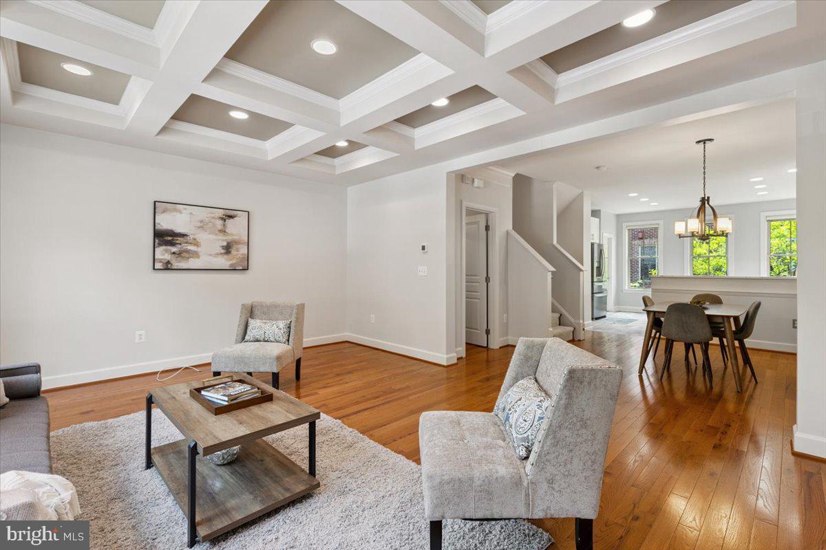 2519 S KENMORE CT, ARLINGTON, Virginia 22206, 4 Bedrooms Bedrooms, ,3 BathroomsBathrooms,Residential,For sale,2519 S KENMORE CT,VAAR2059030 MLS # VAAR2059030