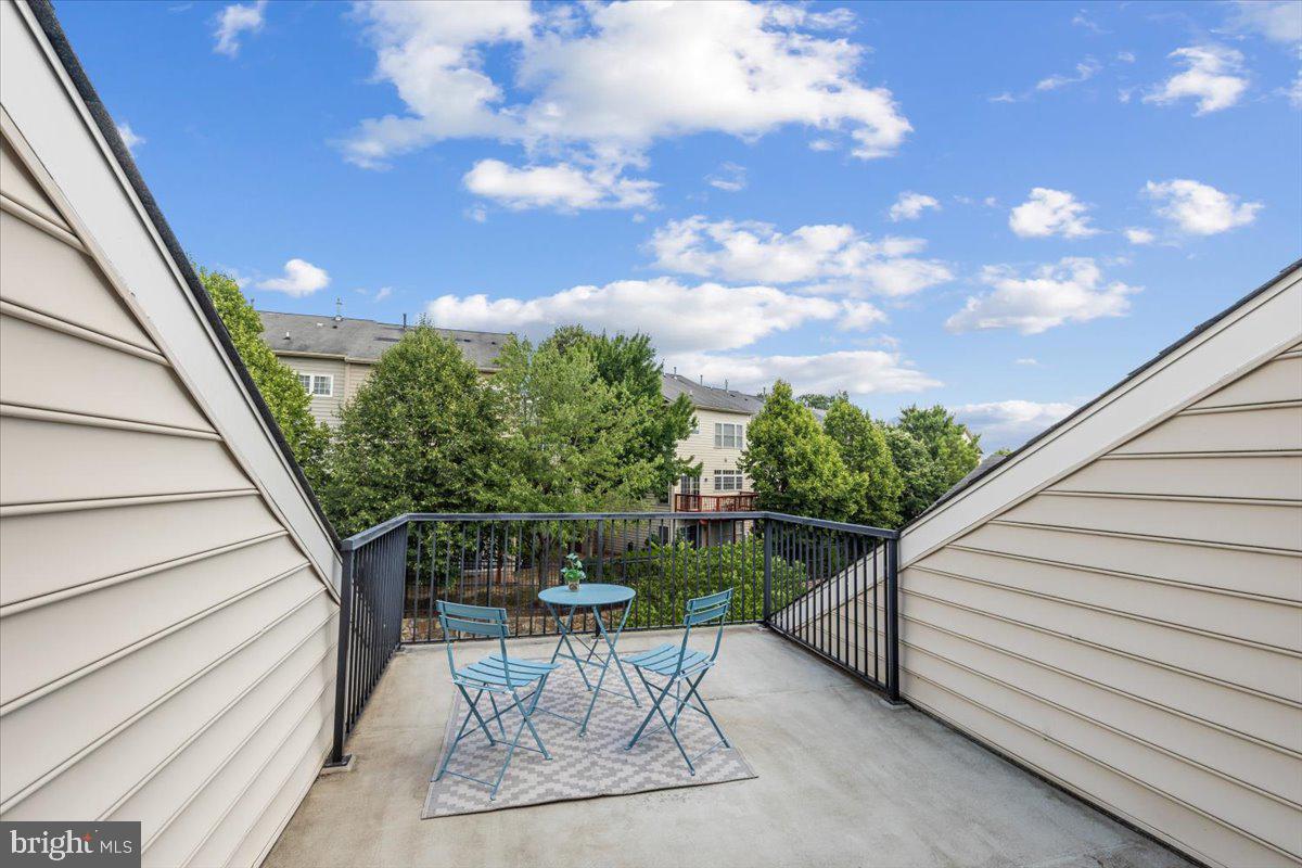 2519 S KENMORE CT, ARLINGTON, Virginia 22206, 4 Bedrooms Bedrooms, ,3 BathroomsBathrooms,Residential,For sale,2519 S KENMORE CT,VAAR2059030 MLS # VAAR2059030