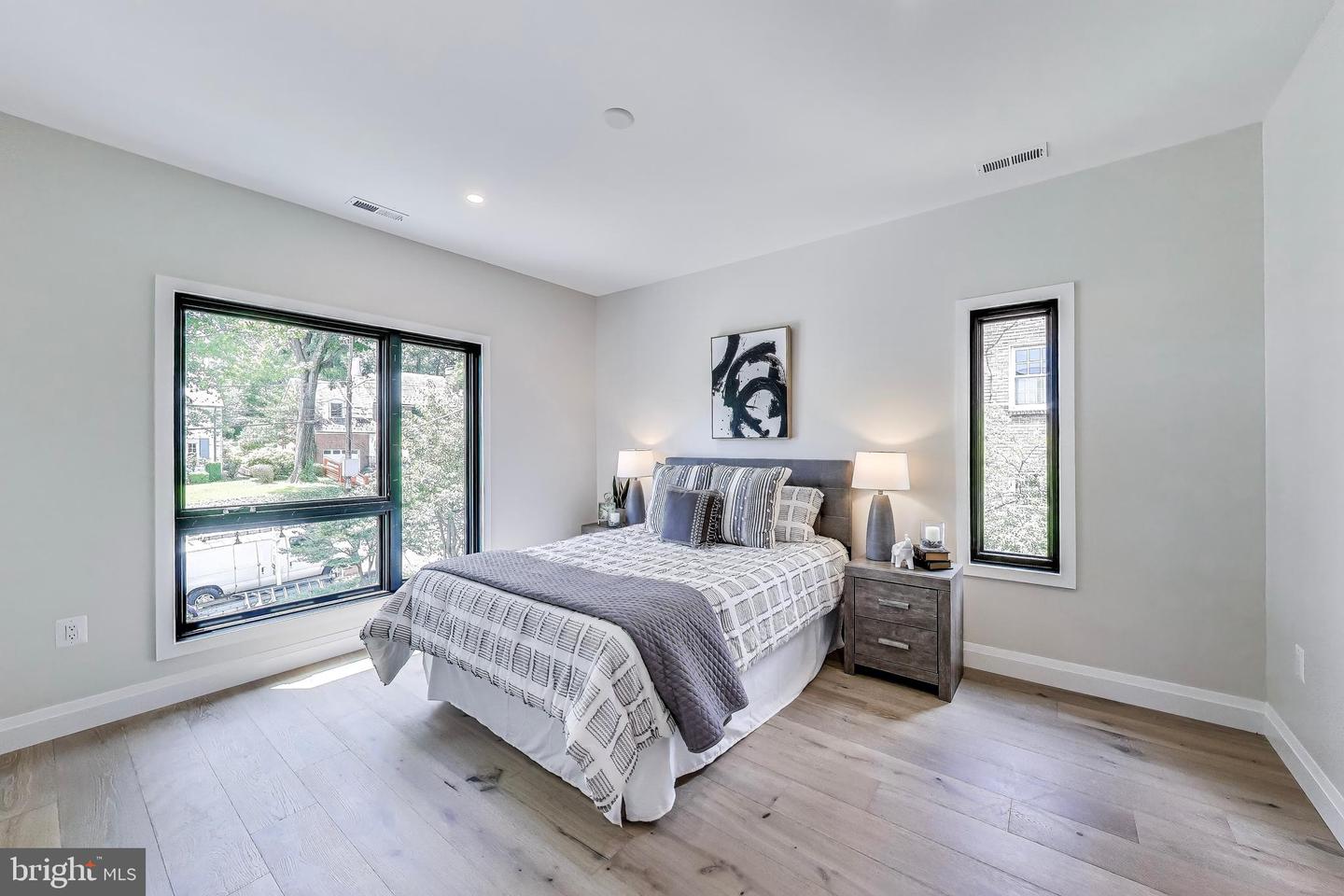 1739 SHEPHERD ST NW, WASHINGTON, District Of Columbia 20011, 6 Bedrooms Bedrooms, ,4 BathroomsBathrooms,Residential,For sale,1739 SHEPHERD ST NW,DCDC2205368 MLS # DCDC2205368