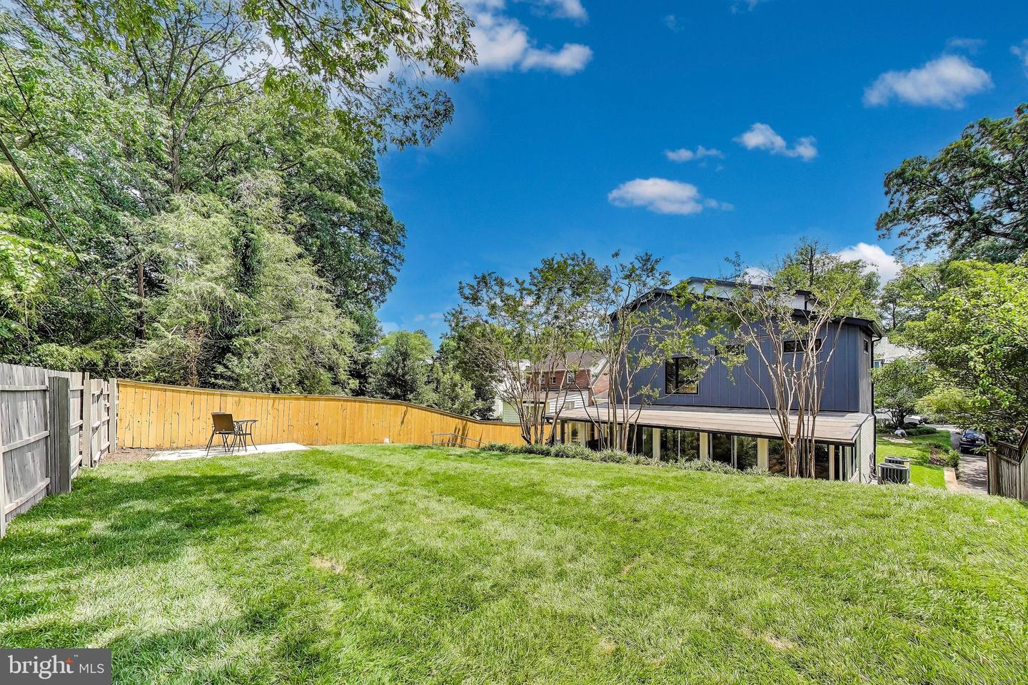 1739 SHEPHERD ST NW, WASHINGTON, District Of Columbia 20011, 6 Bedrooms Bedrooms, ,4 BathroomsBathrooms,Residential,For sale,1739 SHEPHERD ST NW,DCDC2205368 MLS # DCDC2205368
