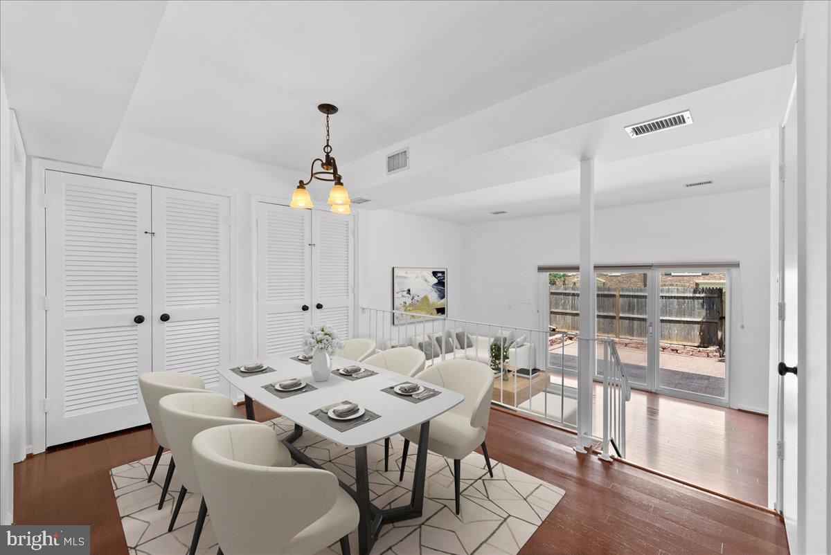 8356 FORRESTER BLVD #470, SPRINGFIELD, Virginia 22152, 3 Bedrooms Bedrooms, ,2 BathroomsBathrooms,Residential,For sale,8356 FORRESTER BLVD #470,VAFX2247148 MLS # VAFX2247148