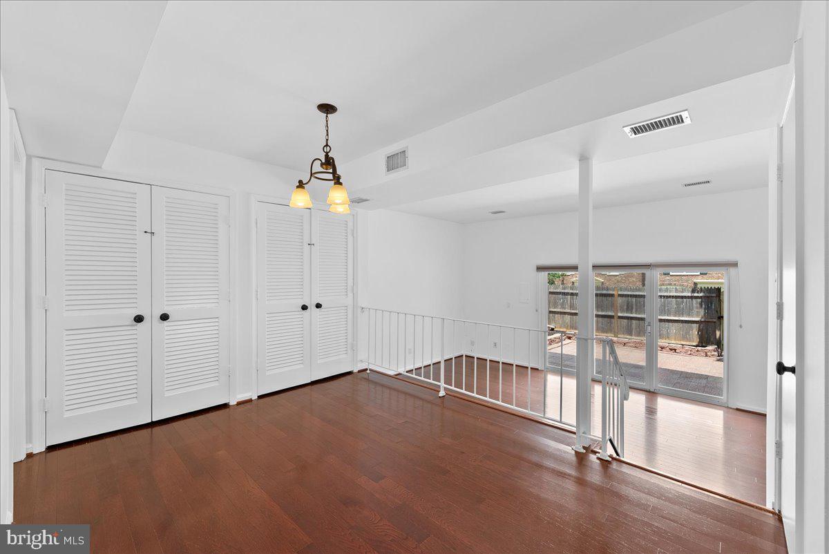 8356 FORRESTER BLVD #470, SPRINGFIELD, Virginia 22152, 3 Bedrooms Bedrooms, ,2 BathroomsBathrooms,Residential,For sale,8356 FORRESTER BLVD #470,VAFX2247148 MLS # VAFX2247148