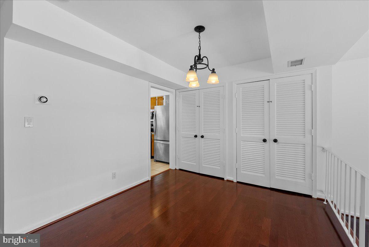 8356 FORRESTER BLVD #470, SPRINGFIELD, Virginia 22152, 3 Bedrooms Bedrooms, ,2 BathroomsBathrooms,Residential,For sale,8356 FORRESTER BLVD #470,VAFX2247148 MLS # VAFX2247148