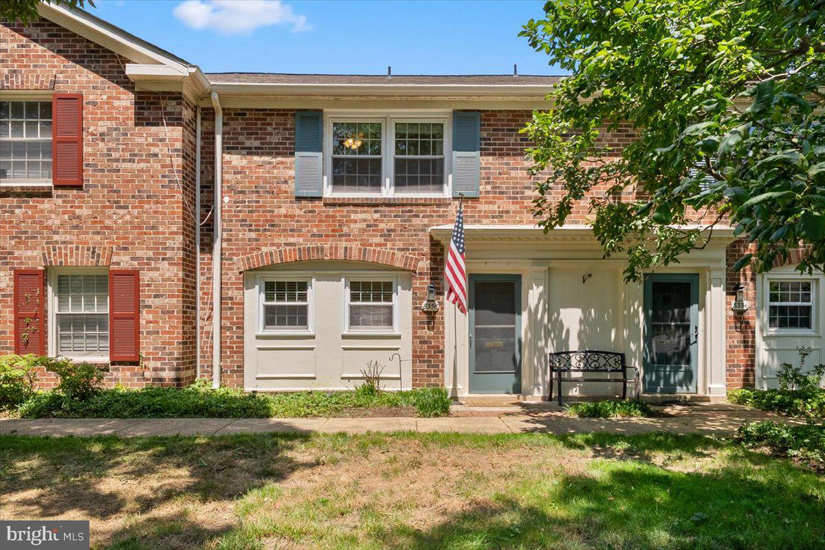 8356 FORRESTER BLVD #470, SPRINGFIELD, Virginia 22152, 3 Bedrooms Bedrooms, ,2 BathroomsBathrooms,Residential,For sale,8356 FORRESTER BLVD #470,VAFX2247148 MLS # VAFX2247148