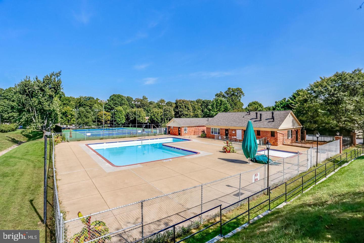 8356 FORRESTER BLVD #470, SPRINGFIELD, Virginia 22152, 3 Bedrooms Bedrooms, ,2 BathroomsBathrooms,Residential,For sale,8356 FORRESTER BLVD #470,VAFX2247148 MLS # VAFX2247148