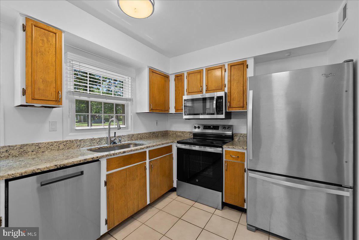 8356 FORRESTER BLVD #470, SPRINGFIELD, Virginia 22152, 3 Bedrooms Bedrooms, ,2 BathroomsBathrooms,Residential,For sale,8356 FORRESTER BLVD #470,VAFX2247148 MLS # VAFX2247148