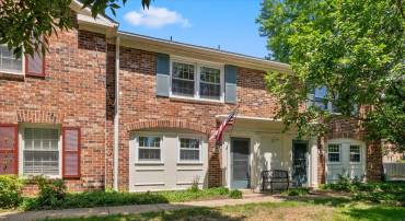 8356 FORRESTER BLVD #470, SPRINGFIELD, Virginia 22152, 3 Bedrooms Bedrooms, ,2 BathroomsBathrooms,Residential,For sale,8356 FORRESTER BLVD #470,VAFX2247148 MLS # VAFX2247148