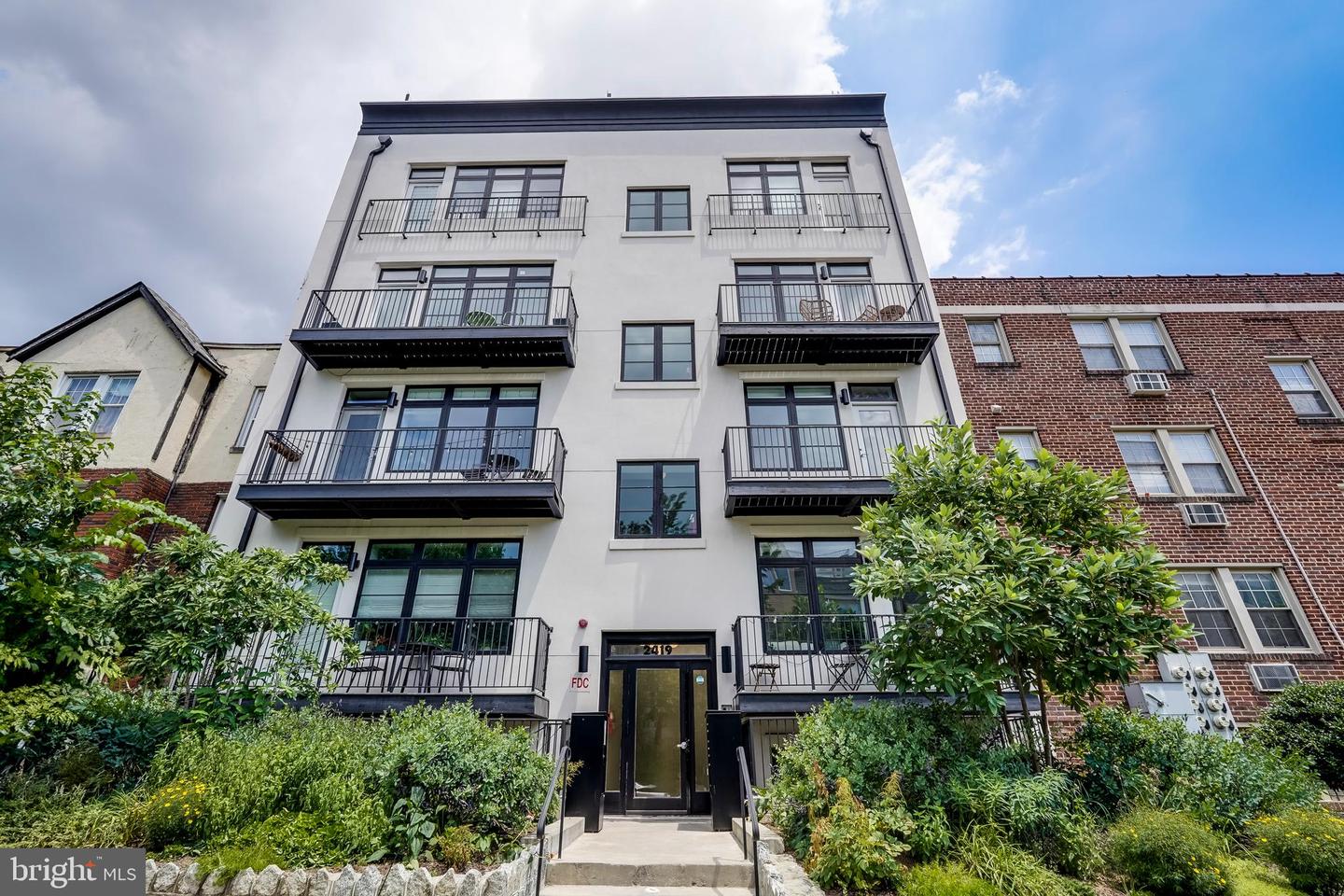 2419 ONTARIO RD NW #202, WASHINGTON, District Of Columbia 20009, 1 Bedroom Bedrooms, ,1 BathroomBathrooms,Residential,For sale,2419 ONTARIO RD NW #202,DCDC2205728 MLS # DCDC2205728