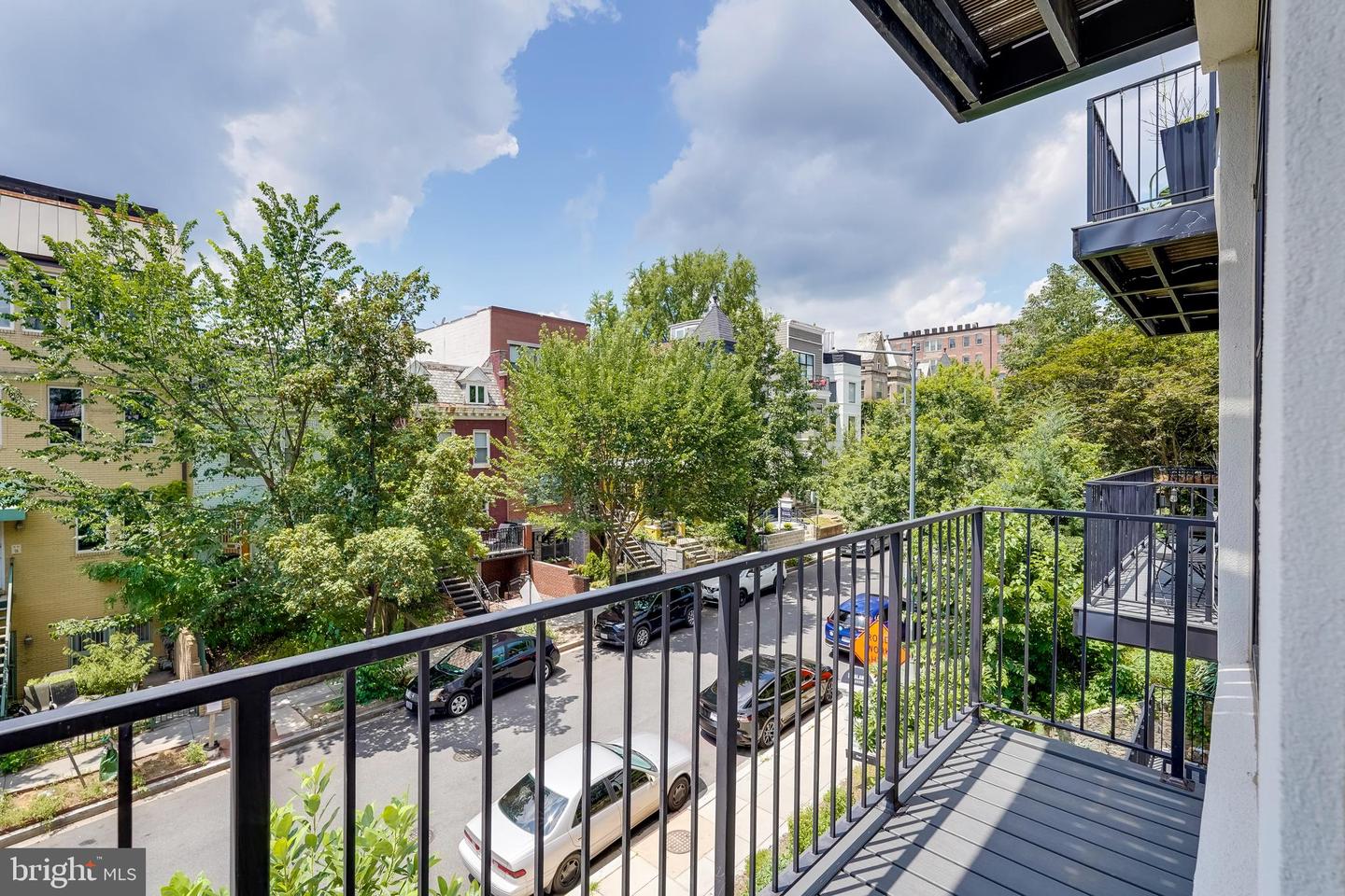 2419 ONTARIO RD NW #202, WASHINGTON, District Of Columbia 20009, 1 Bedroom Bedrooms, ,1 BathroomBathrooms,Residential,For sale,2419 ONTARIO RD NW #202,DCDC2205728 MLS # DCDC2205728