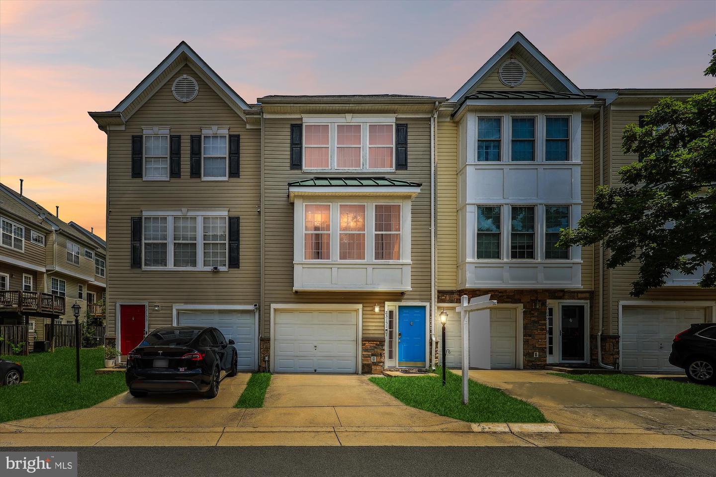 23151 BLACKTHORN SQ, STERLING, Virginia 20166, 3 Bedrooms Bedrooms, ,3 BathroomsBathrooms,Residential,For sale,23151 BLACKTHORN SQ,VALO2099620 MLS # VALO2099620