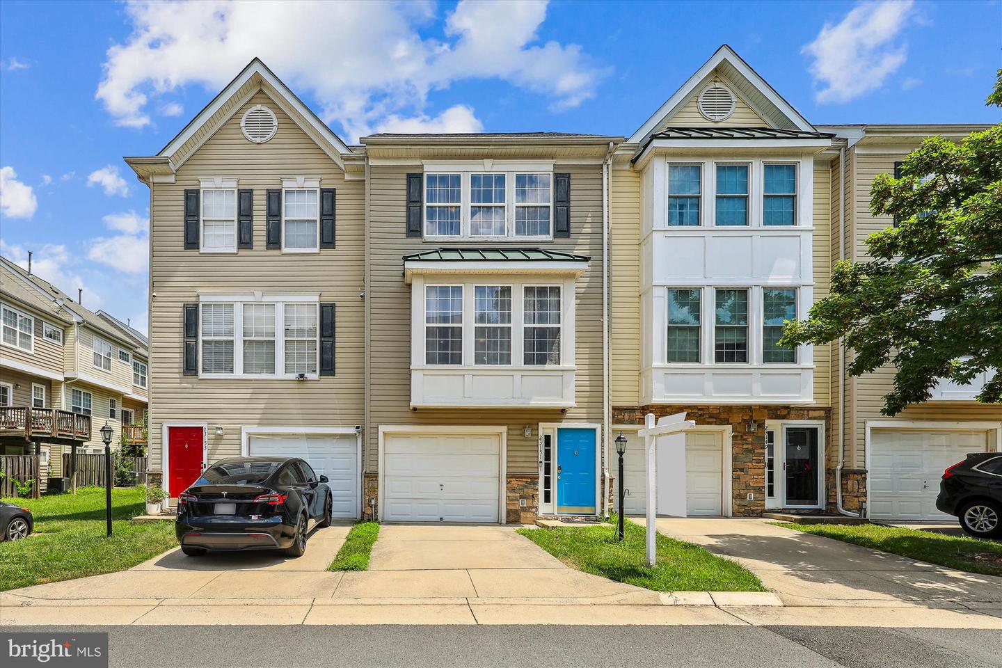 23151 BLACKTHORN SQ, STERLING, Virginia 20166, 3 Bedrooms Bedrooms, ,3 BathroomsBathrooms,Residential,For sale,23151 BLACKTHORN SQ,VALO2099620 MLS # VALO2099620