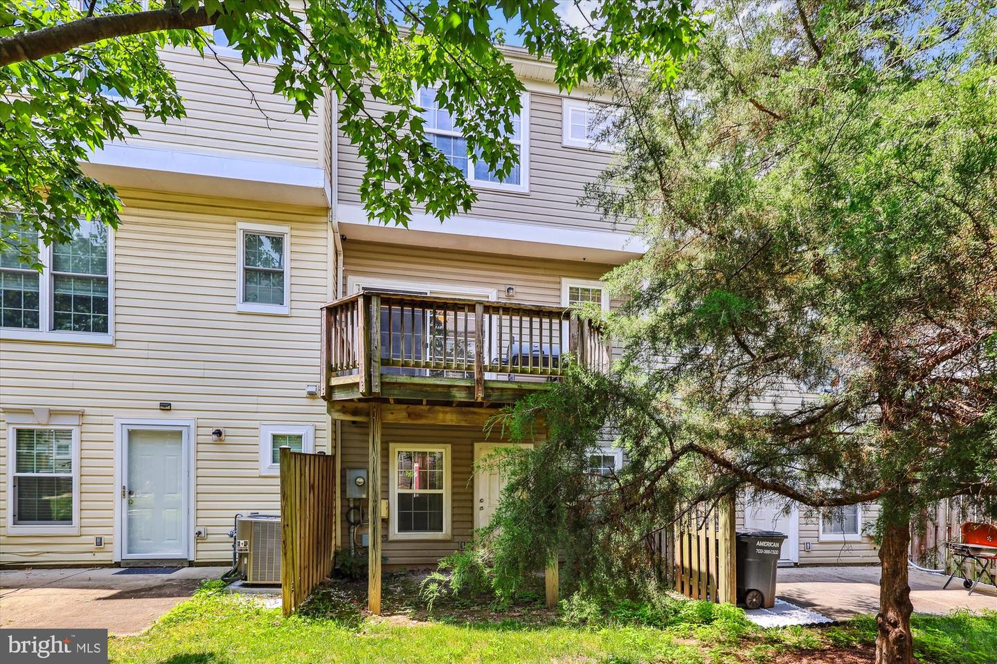 23151 BLACKTHORN SQ, STERLING, Virginia 20166, 3 Bedrooms Bedrooms, ,3 BathroomsBathrooms,Residential,For sale,23151 BLACKTHORN SQ,VALO2099620 MLS # VALO2099620