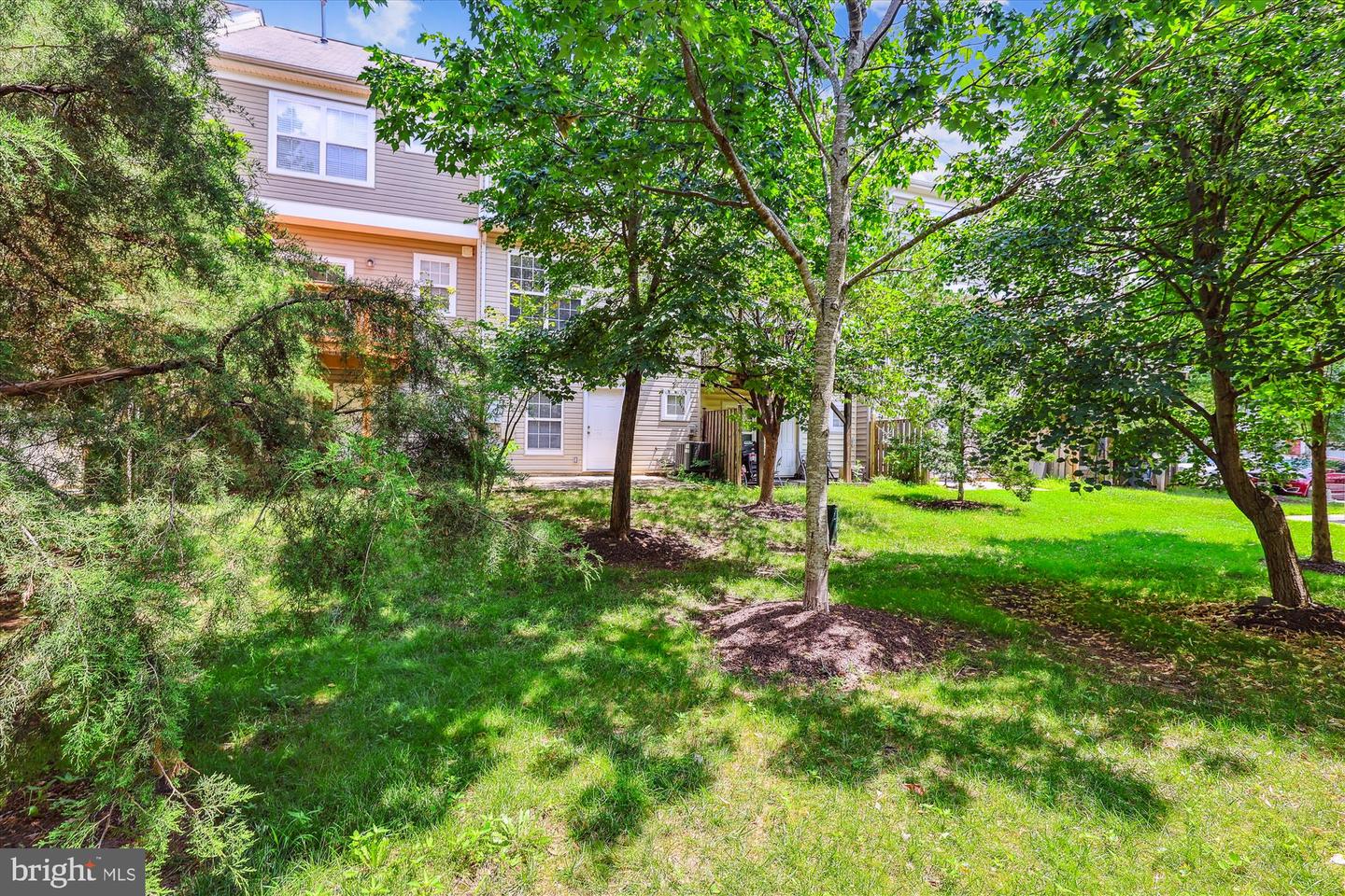 23151 BLACKTHORN SQ, STERLING, Virginia 20166, 3 Bedrooms Bedrooms, ,3 BathroomsBathrooms,Residential,For sale,23151 BLACKTHORN SQ,VALO2099620 MLS # VALO2099620