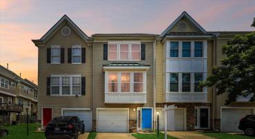 23151 BLACKTHORN SQ, STERLING, Virginia 20166, 3 Bedrooms Bedrooms, ,3 BathroomsBathrooms,Residential,For sale,23151 BLACKTHORN SQ,VALO2099620 MLS # VALO2099620