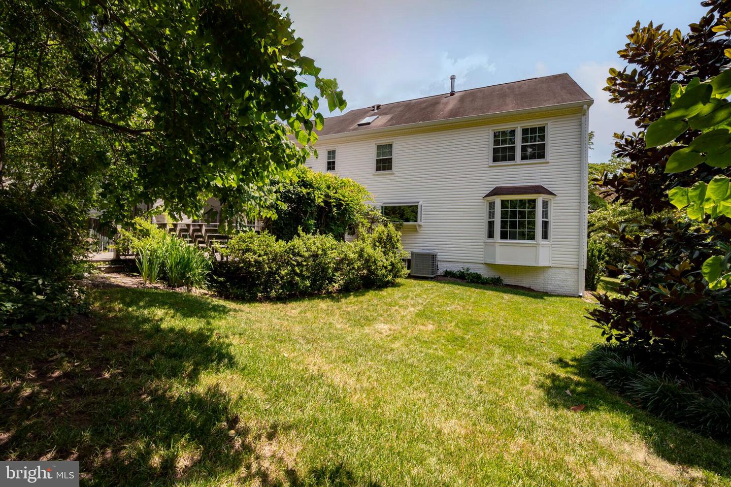 4322 GALESBURY LN, CHANTILLY, Virginia 20151, 4 Bedrooms Bedrooms, ,2 BathroomsBathrooms,Residential,For sale,4322 GALESBURY LN,VAFX2247782 MLS # VAFX2247782