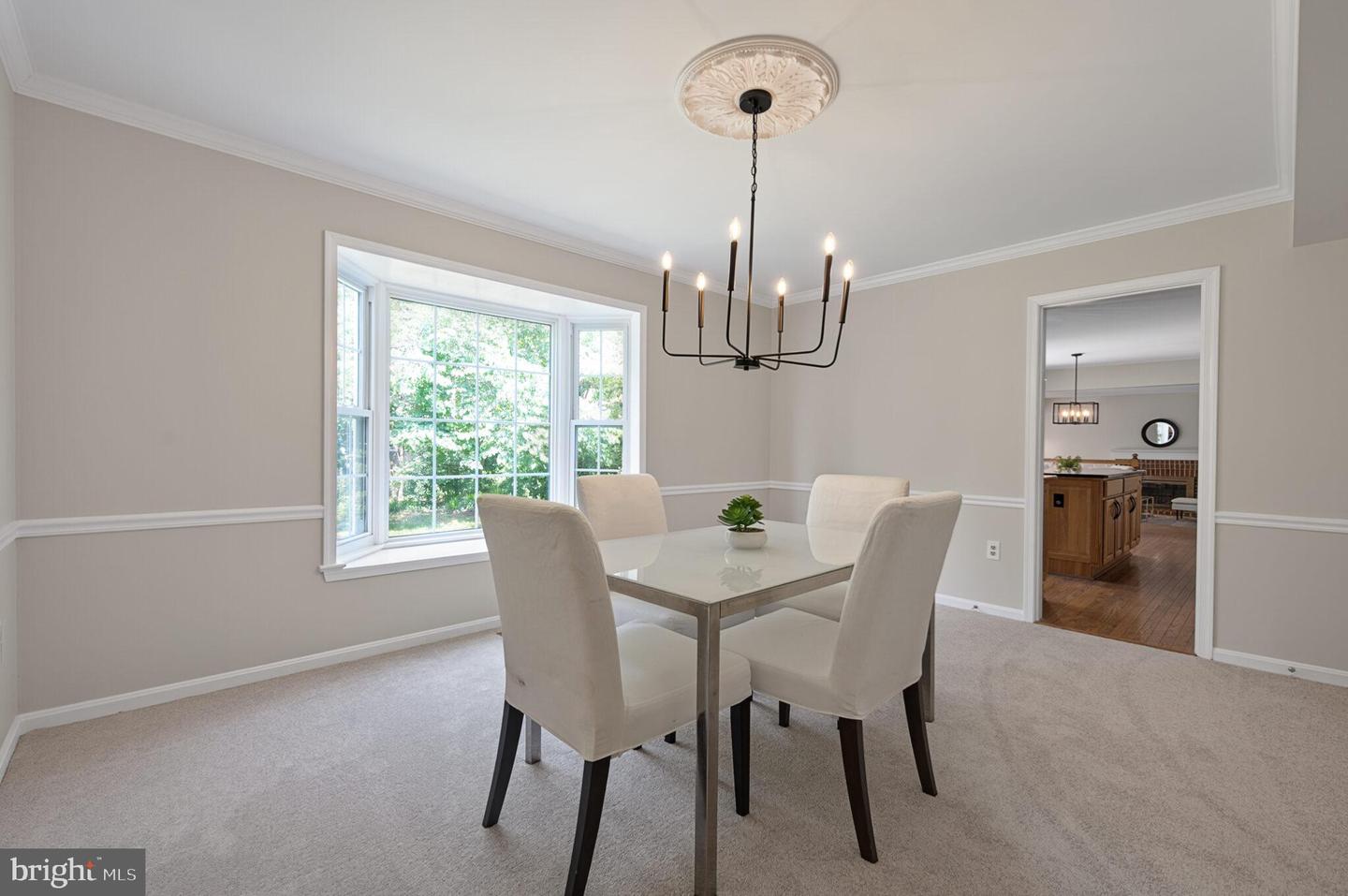 4322 GALESBURY LN, CHANTILLY, Virginia 20151, 4 Bedrooms Bedrooms, ,2 BathroomsBathrooms,Residential,For sale,4322 GALESBURY LN,VAFX2247782 MLS # VAFX2247782