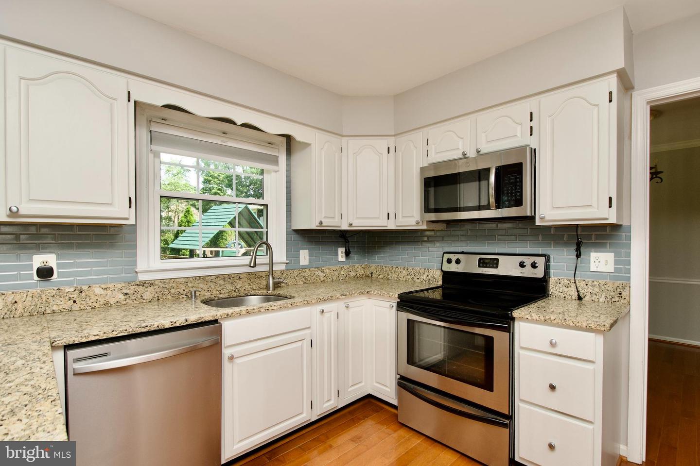 4282 BERWICK PL, WOODBRIDGE, Virginia 22192, 4 Bedrooms Bedrooms, ,3 BathroomsBathrooms,Residential,For sale,4282 BERWICK PL,VAPW2097178 MLS # VAPW2097178