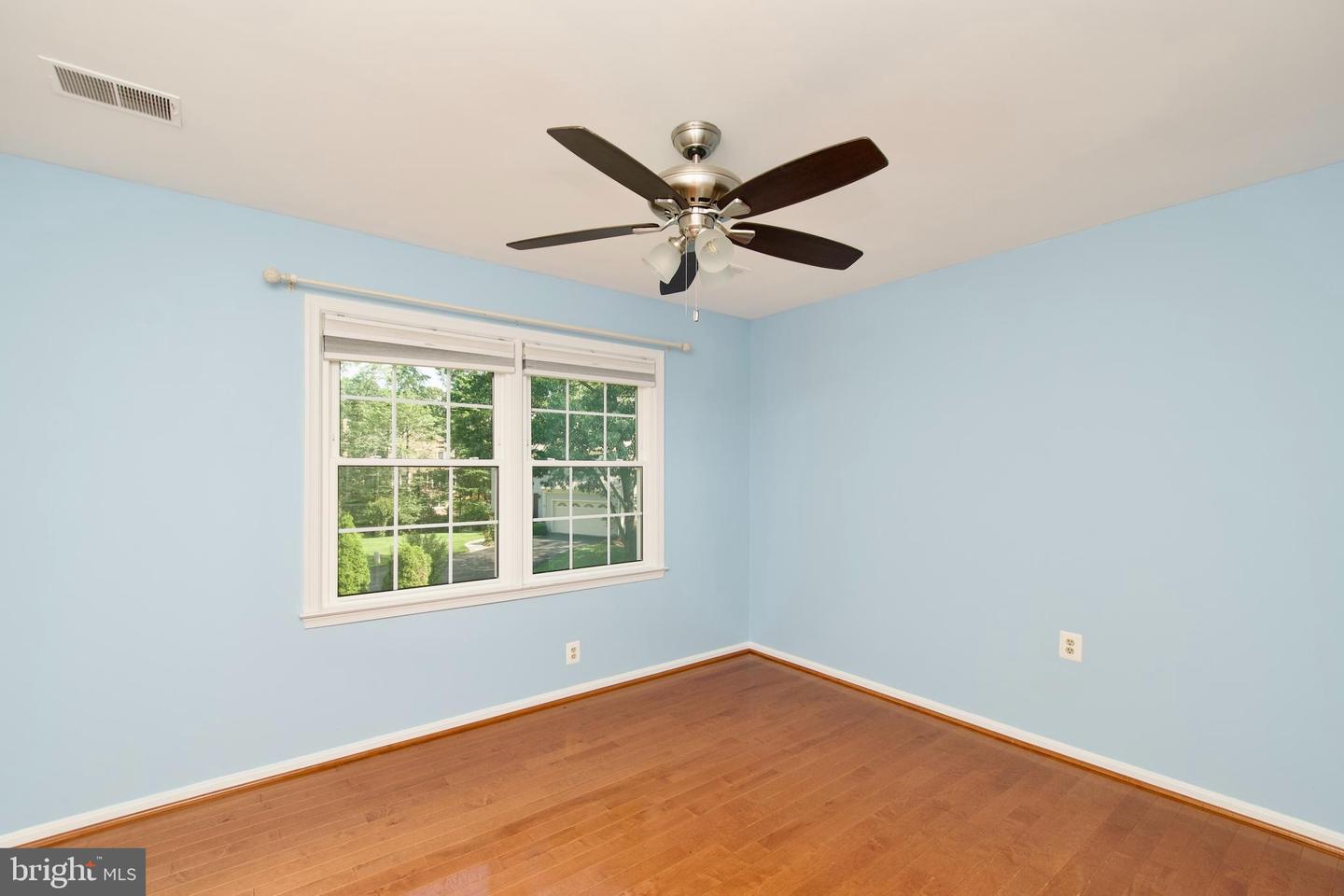 4282 BERWICK PL, WOODBRIDGE, Virginia 22192, 4 Bedrooms Bedrooms, ,3 BathroomsBathrooms,Residential,For sale,4282 BERWICK PL,VAPW2097178 MLS # VAPW2097178
