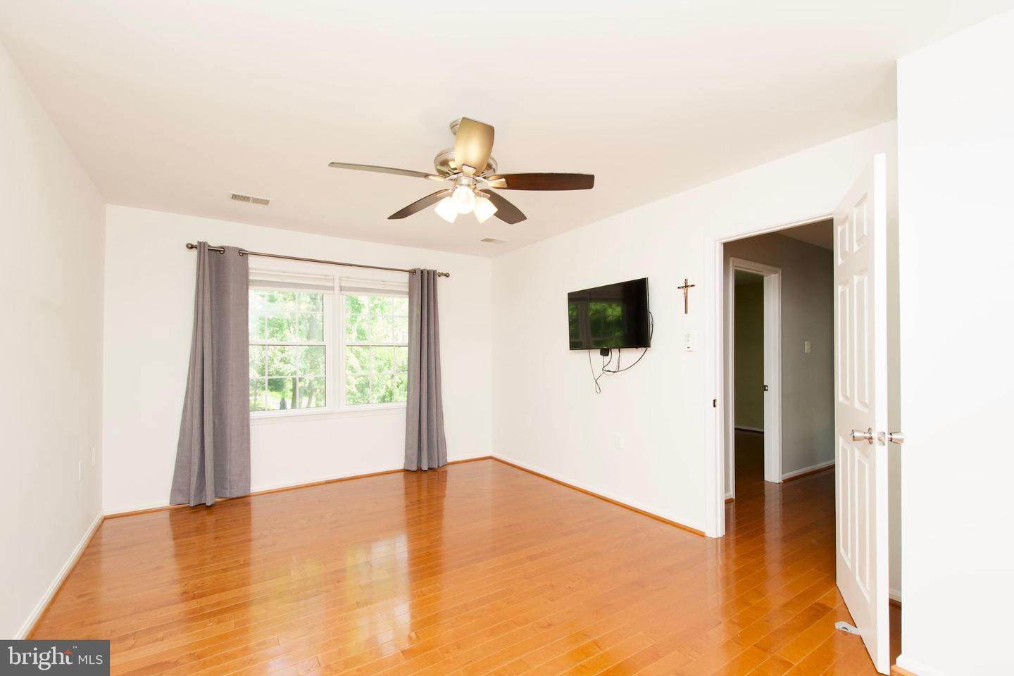 4282 BERWICK PL, WOODBRIDGE, Virginia 22192, 4 Bedrooms Bedrooms, ,3 BathroomsBathrooms,Residential,For sale,4282 BERWICK PL,VAPW2097178 MLS # VAPW2097178
