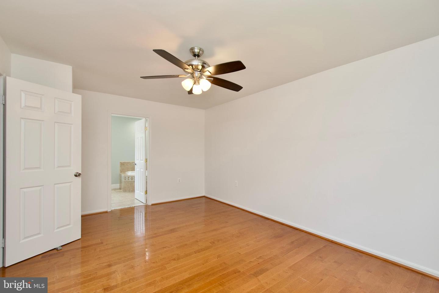 4282 BERWICK PL, WOODBRIDGE, Virginia 22192, 4 Bedrooms Bedrooms, ,3 BathroomsBathrooms,Residential,For sale,4282 BERWICK PL,VAPW2097178 MLS # VAPW2097178