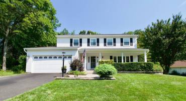 4282 BERWICK PL, WOODBRIDGE, Virginia 22192, 4 Bedrooms Bedrooms, ,3 BathroomsBathrooms,Residential,For sale,4282 BERWICK PL,VAPW2097178 MLS # VAPW2097178
