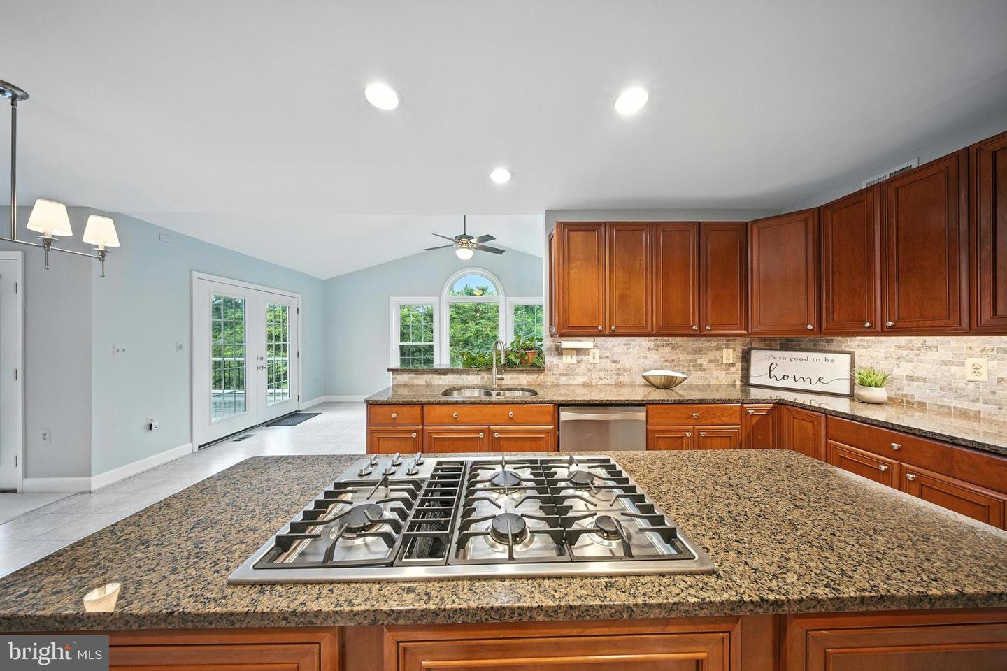 20977 FOWLERS MILL CIR, ASHBURN, Virginia 20147, 6 Bedrooms Bedrooms, ,4 BathroomsBathrooms,Residential,For sale,20977 FOWLERS MILL CIR,VALO2099704 MLS # VALO2099704