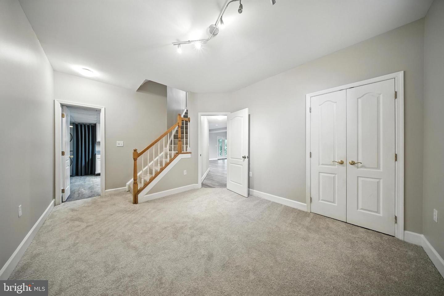 20977 FOWLERS MILL CIR, ASHBURN, Virginia 20147, 6 Bedrooms Bedrooms, ,4 BathroomsBathrooms,Residential,For sale,20977 FOWLERS MILL CIR,VALO2099704 MLS # VALO2099704