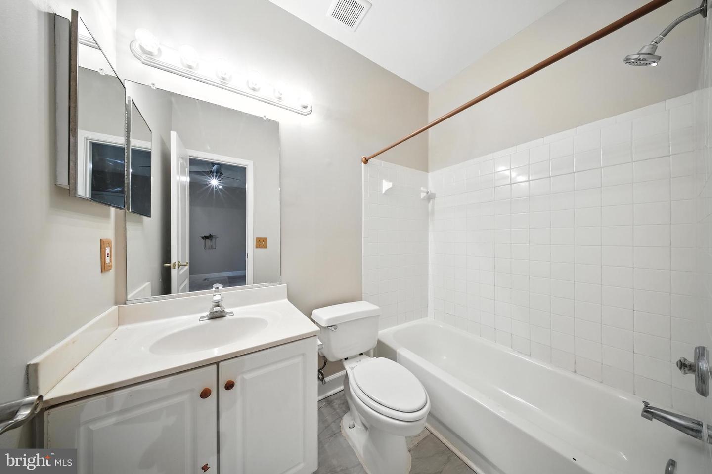 20977 FOWLERS MILL CIR, ASHBURN, Virginia 20147, 6 Bedrooms Bedrooms, ,4 BathroomsBathrooms,Residential,For sale,20977 FOWLERS MILL CIR,VALO2099704 MLS # VALO2099704