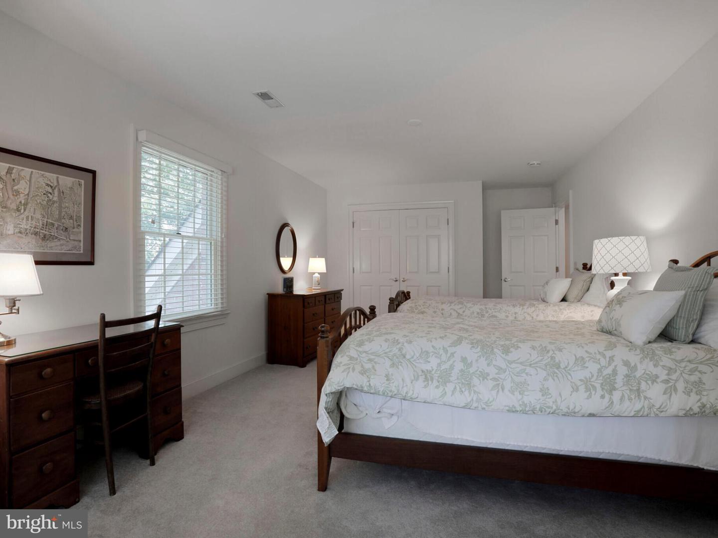 11203 FIELD CIR, SPOTSYLVANIA, Virginia 22551, 5 Bedrooms Bedrooms, ,5 BathroomsBathrooms,Residential,For sale,11203 FIELD CIR,VASP2033916 MLS # VASP2033916