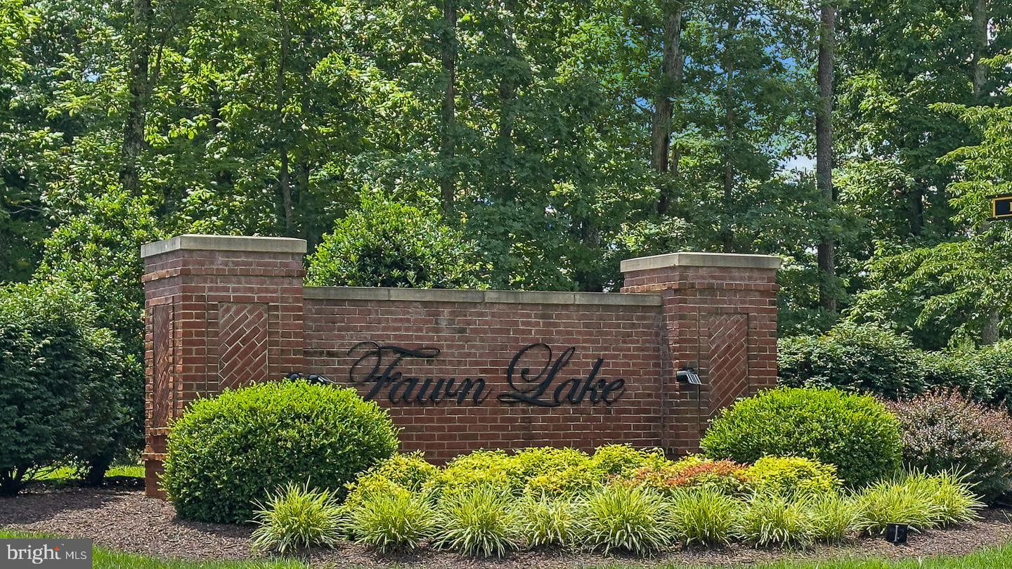 11203 FIELD CIR, SPOTSYLVANIA, Virginia 22551, 5 Bedrooms Bedrooms, ,5 BathroomsBathrooms,Residential,For sale,11203 FIELD CIR,VASP2033916 MLS # VASP2033916