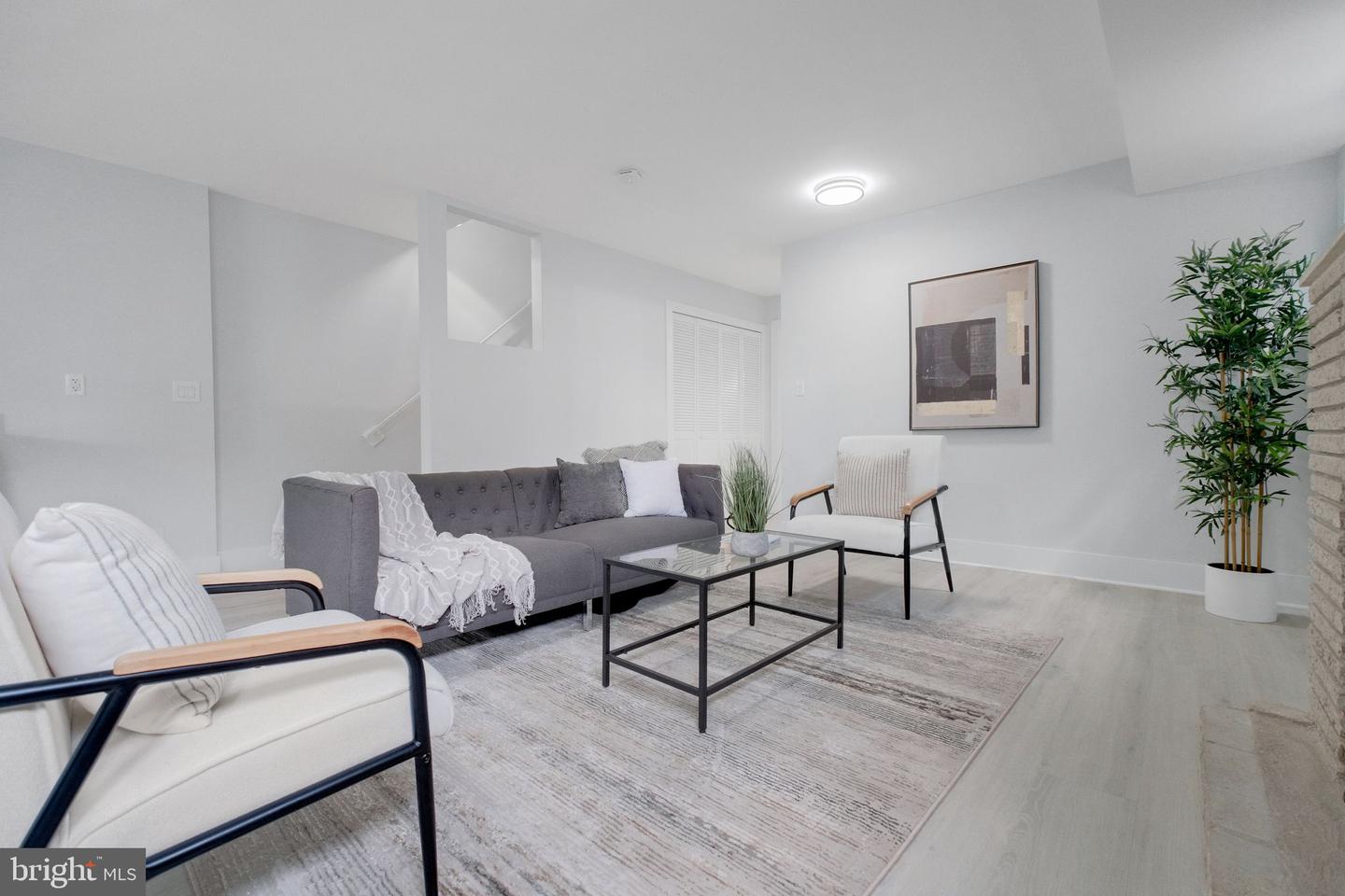 5155 8TH ST NE, WASHINGTON, District Of Columbia 20011, 5 Bedrooms Bedrooms, ,3 BathroomsBathrooms,Residential,For sale,5155 8TH ST NE,DCDC2206126 MLS # DCDC2206126