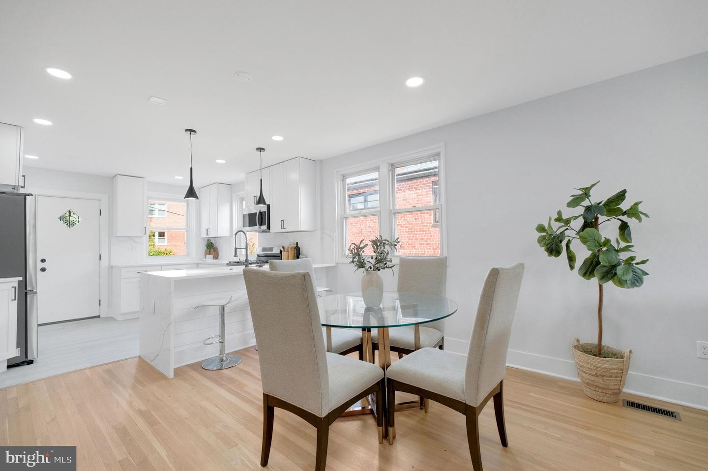 5155 8TH ST NE, WASHINGTON, District Of Columbia 20011, 5 Bedrooms Bedrooms, ,3 BathroomsBathrooms,Residential,For sale,5155 8TH ST NE,DCDC2206126 MLS # DCDC2206126
