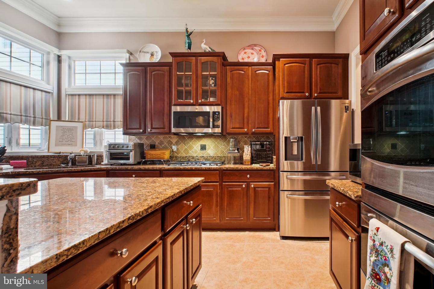 7234 RITA GRAY LOOP, ALEXANDRIA, Virginia 22315, 4 Bedrooms Bedrooms, ,4 BathroomsBathrooms,Residential,For sale,7234 RITA GRAY LOOP,VAFX2248074 MLS # VAFX2248074