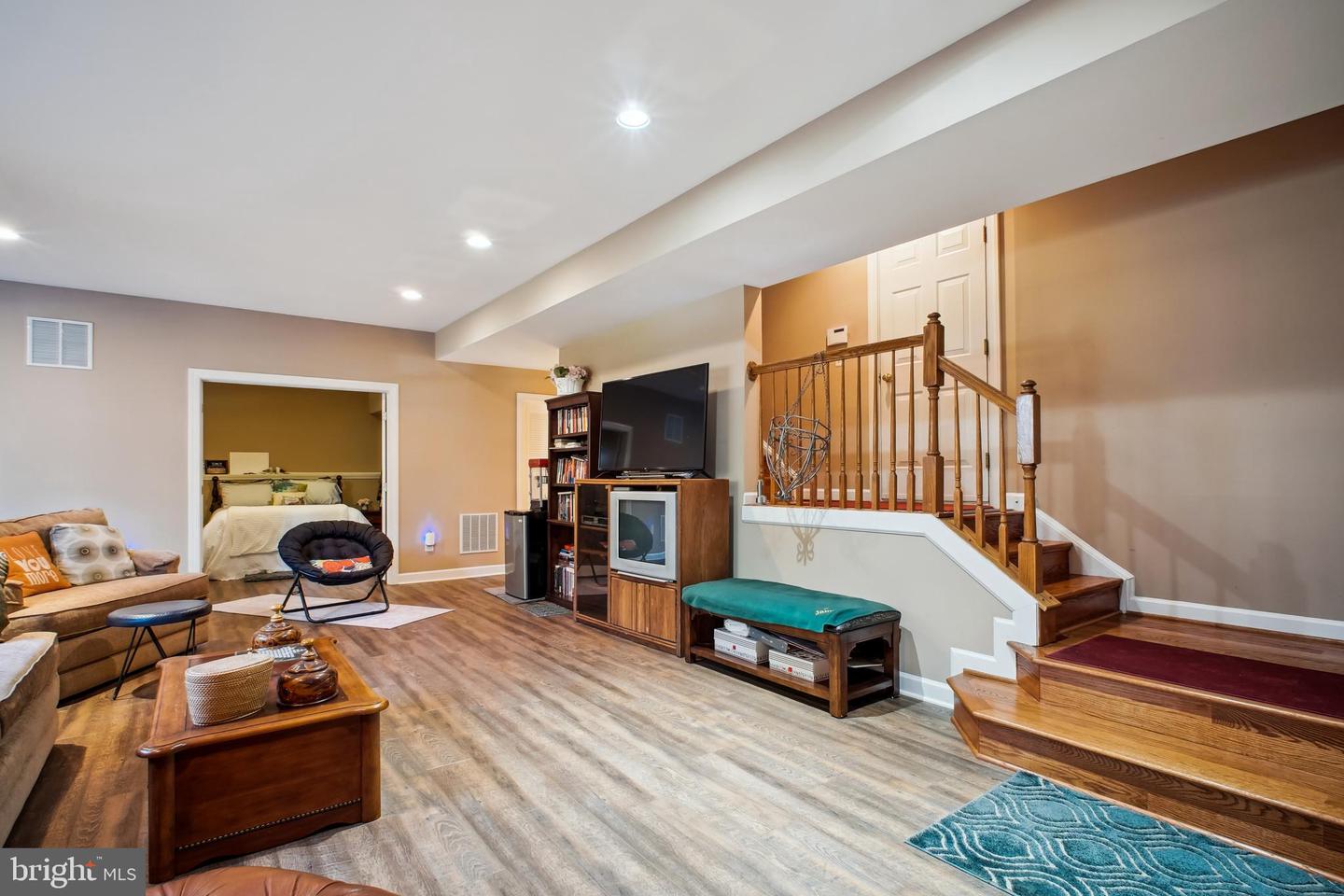 7234 RITA GRAY LOOP, ALEXANDRIA, Virginia 22315, 4 Bedrooms Bedrooms, ,4 BathroomsBathrooms,Residential,For sale,7234 RITA GRAY LOOP,VAFX2248074 MLS # VAFX2248074