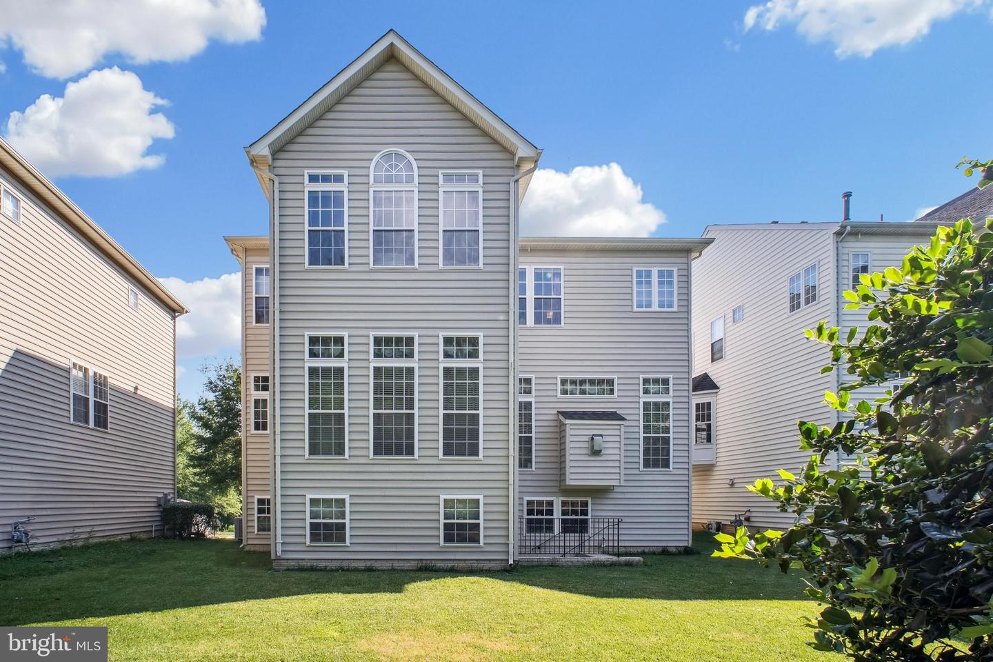 7234 RITA GRAY LOOP, ALEXANDRIA, Virginia 22315, 4 Bedrooms Bedrooms, ,4 BathroomsBathrooms,Residential,For sale,7234 RITA GRAY LOOP,VAFX2248074 MLS # VAFX2248074