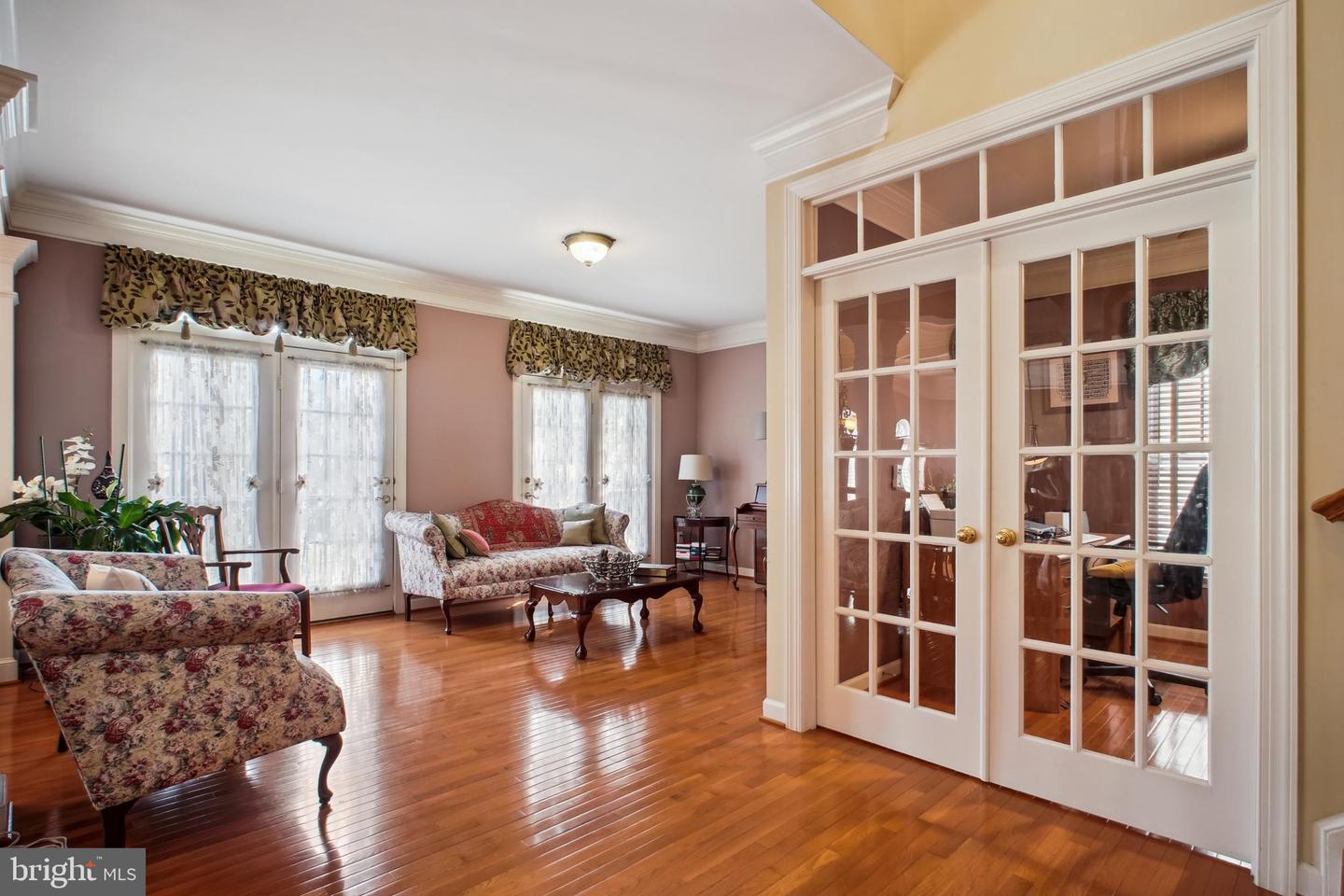 7234 RITA GRAY LOOP, ALEXANDRIA, Virginia 22315, 4 Bedrooms Bedrooms, ,4 BathroomsBathrooms,Residential,For sale,7234 RITA GRAY LOOP,VAFX2248074 MLS # VAFX2248074