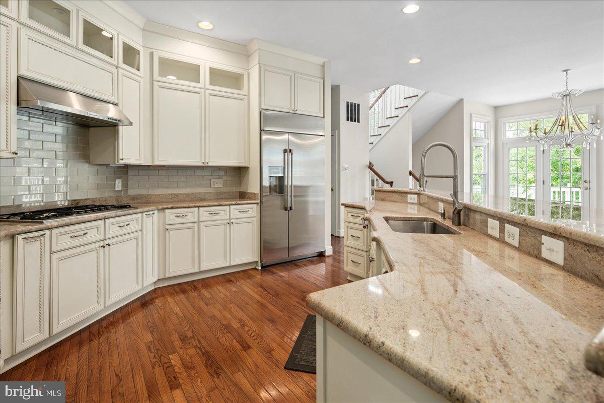 1371 NORTHWYCK CT, MCLEAN, Virginia 22102, 5 Bedrooms Bedrooms, ,5 BathroomsBathrooms,Residential,For sale,1371 NORTHWYCK CT,VAFX2248286 MLS # VAFX2248286