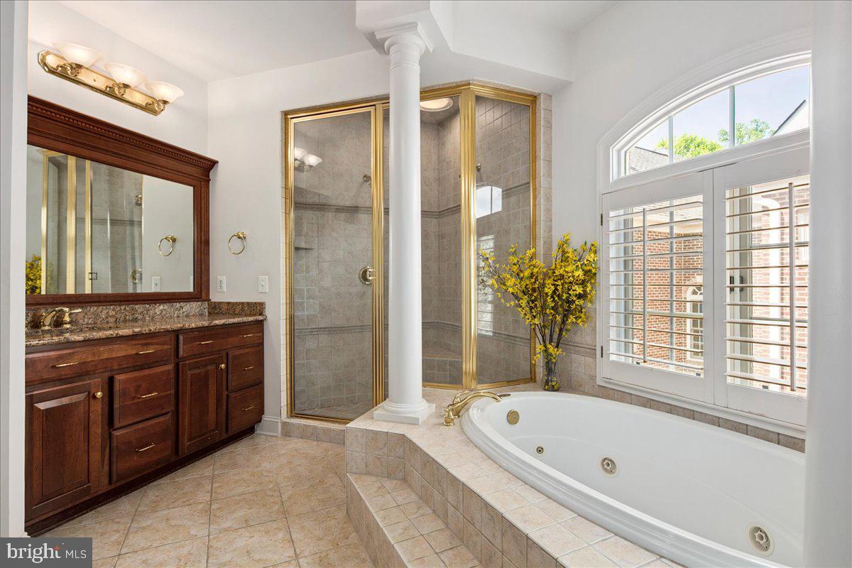 1371 NORTHWYCK CT, MCLEAN, Virginia 22102, 5 Bedrooms Bedrooms, ,5 BathroomsBathrooms,Residential,For sale,1371 NORTHWYCK CT,VAFX2248286 MLS # VAFX2248286