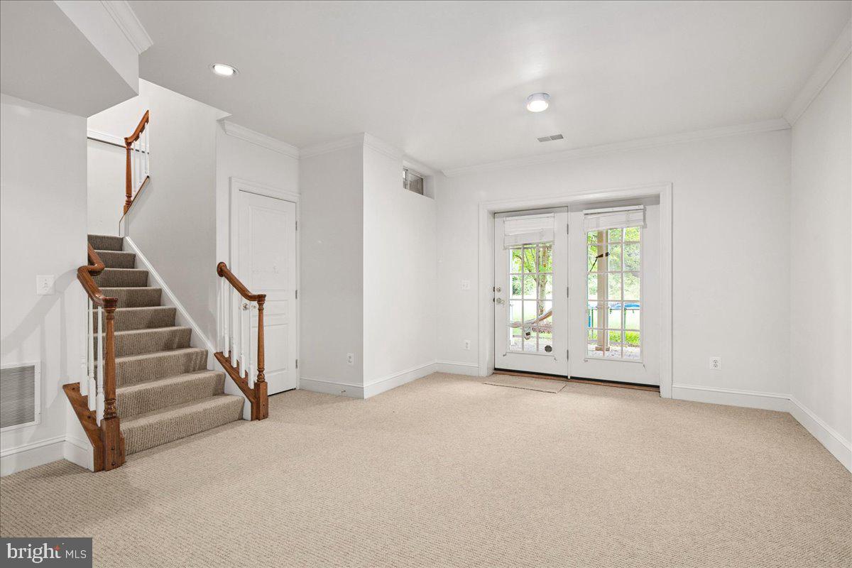 1371 NORTHWYCK CT, MCLEAN, Virginia 22102, 5 Bedrooms Bedrooms, ,5 BathroomsBathrooms,Residential,For sale,1371 NORTHWYCK CT,VAFX2248286 MLS # VAFX2248286