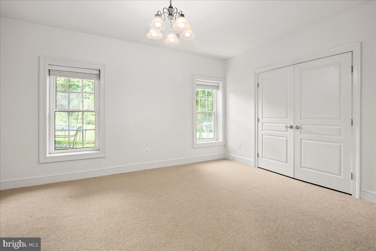 1371 NORTHWYCK CT, MCLEAN, Virginia 22102, 5 Bedrooms Bedrooms, ,5 BathroomsBathrooms,Residential,For sale,1371 NORTHWYCK CT,VAFX2248286 MLS # VAFX2248286