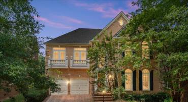 1371 NORTHWYCK CT, MCLEAN, Virginia 22102, 5 Bedrooms Bedrooms, ,5 BathroomsBathrooms,Residential,For sale,1371 NORTHWYCK CT,VAFX2248286 MLS # VAFX2248286
