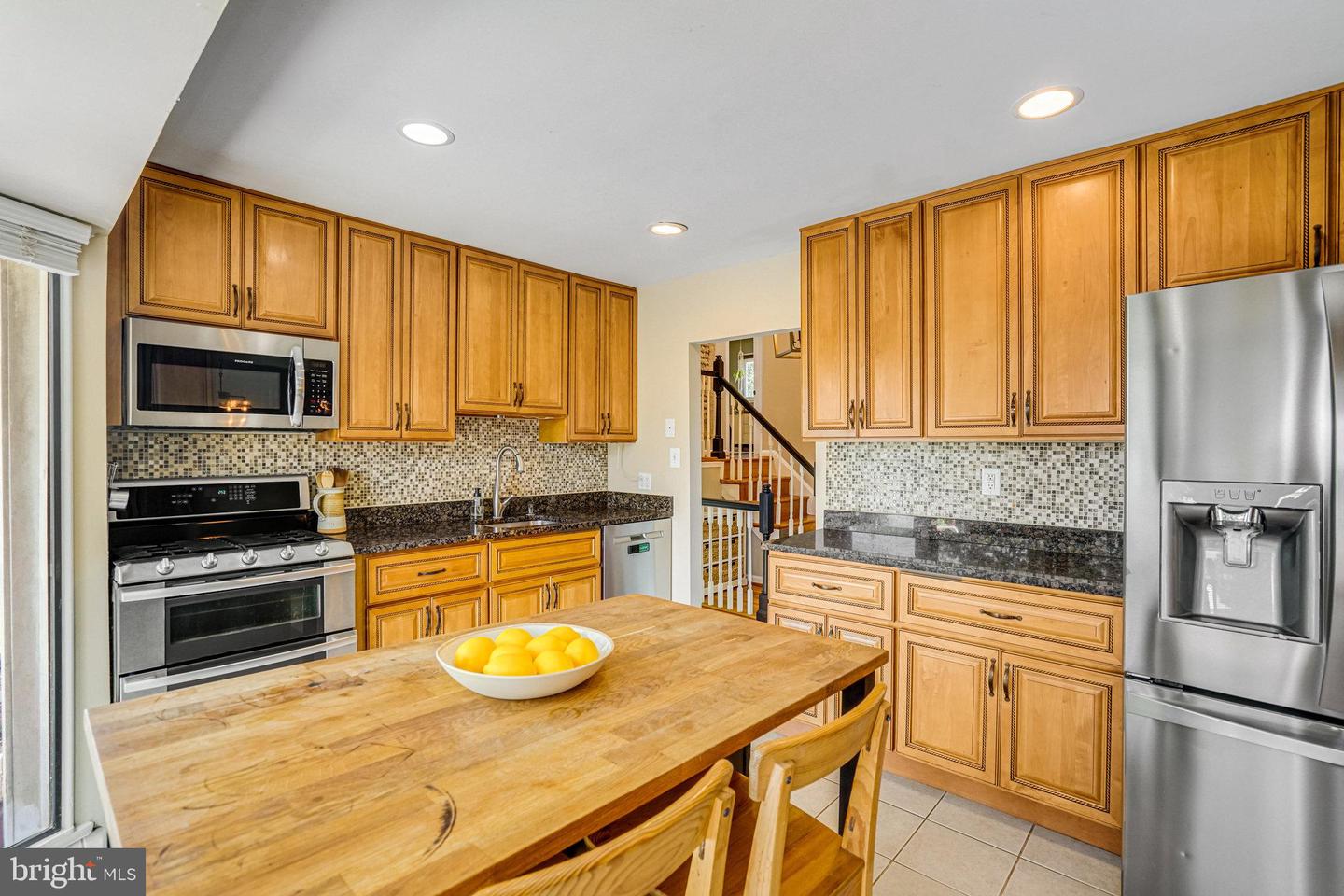 3804 LAKOTA RD, ALEXANDRIA, Virginia 22303, 3 Bedrooms Bedrooms, ,2 BathroomsBathrooms,Residential,For sale,3804 LAKOTA RD,VAFX2249274 MLS # VAFX2249274