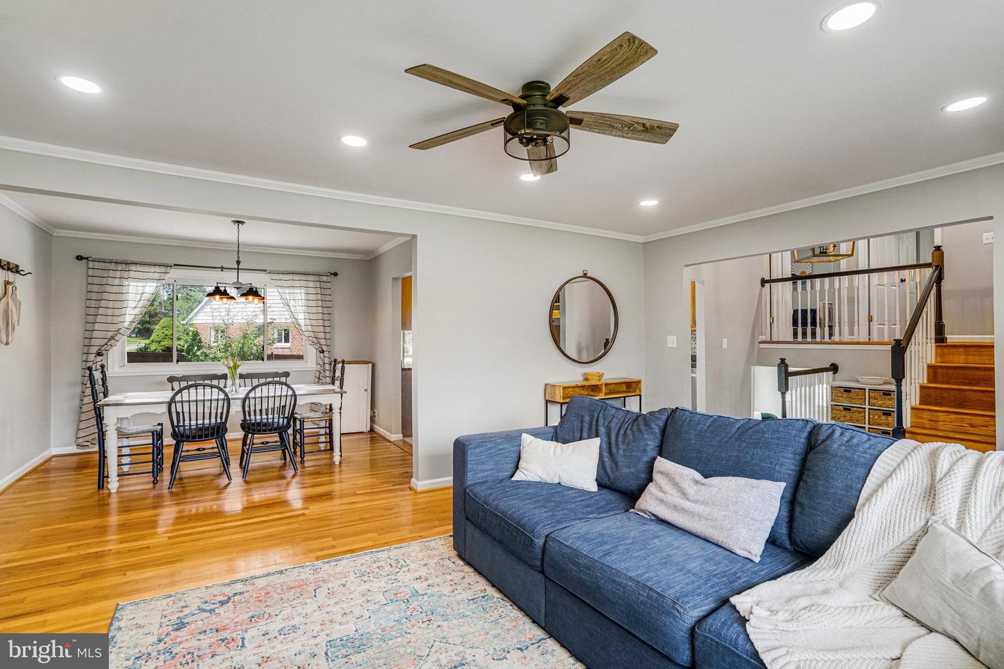 3804 LAKOTA RD, ALEXANDRIA, Virginia 22303, 3 Bedrooms Bedrooms, ,2 BathroomsBathrooms,Residential,For sale,3804 LAKOTA RD,VAFX2249274 MLS # VAFX2249274
