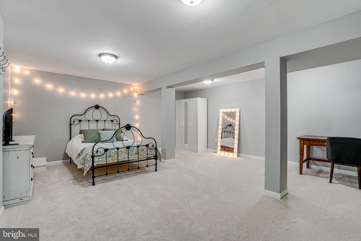 3804 LAKOTA RD, ALEXANDRIA, Virginia 22303, 3 Bedrooms Bedrooms, ,2 BathroomsBathrooms,Residential,For sale,3804 LAKOTA RD,VAFX2249274 MLS # VAFX2249274